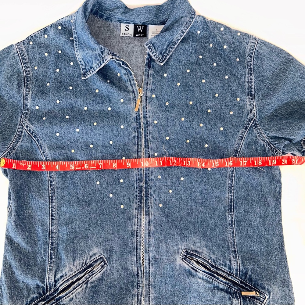 Vintage Blue Denim Zip Up top with Stud Accents - Picture 4 of 5